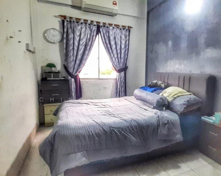 Apartment for Sale at Lok Kawi Heights - Ching Hui Wong - Bedroom - PropertyGuru.com.my