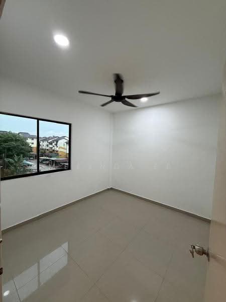 Rumah Flat untuk Dijual di Bandar Selesa Jaya - Melinda Ee - Interior - PropertyGuru.com.my