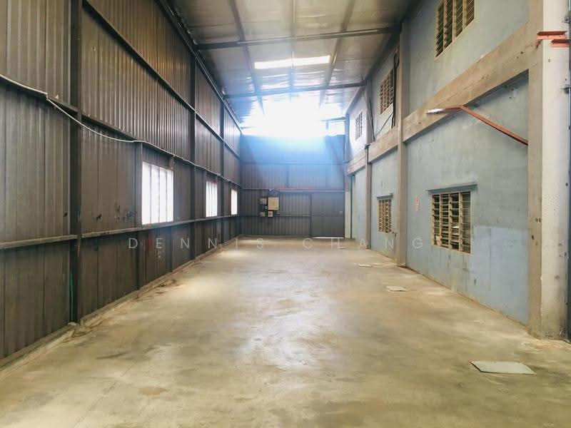 Semi-D Factory for Rent in Taman Perindustrian Taming Jaya (Balakong) - Dennis Chang - Interior - PropertyGuru.com.my