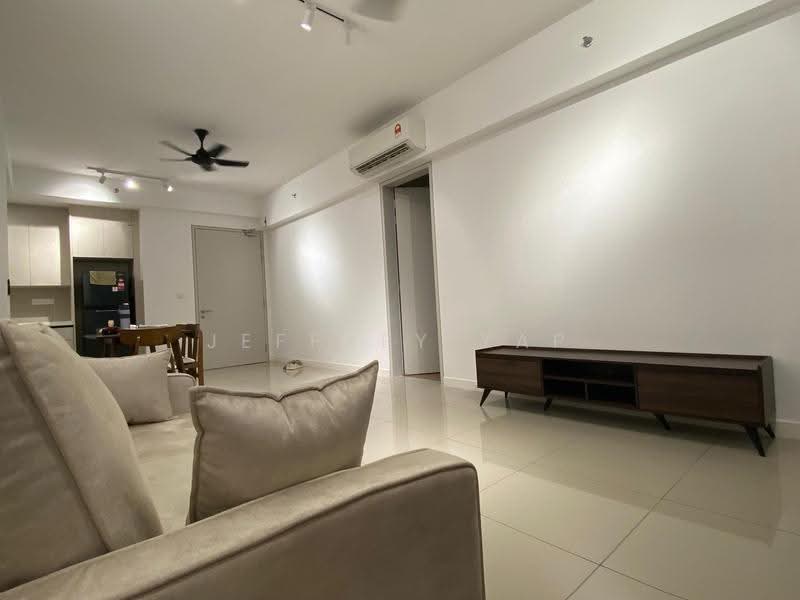 Kediaman Servis untuk Disewa di The Pulse Residence - Jeffrey Yap - Living Room - PropertyGuru.com.my