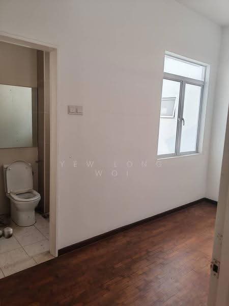 Semi-Detached House for Sale in Bandar Seri Coalfields (Sungai Buloh) - Yew Long Woi - PropertyGuru.com.my