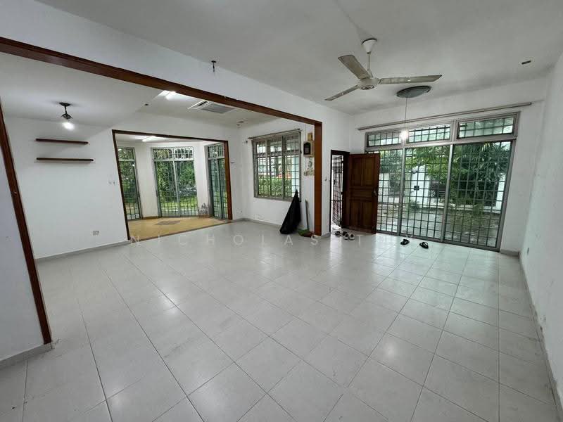 1-storey Terraced House for Sale in Taman Puteri Wangsa (Ulu Tiram) - Nicholas Tey - Living Room - PropertyGuru.com.my