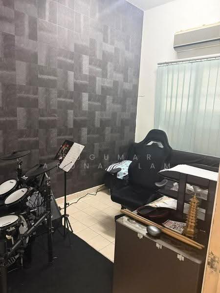 2-storey Terraced House for Sale in Shah Alam (Selangor) - Sugumar Arunasalam - Study - PropertyGuru.com.my