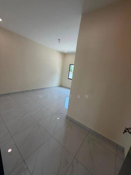 Bungalow House for Sale in Larkin (Johor Bahru) - Win Tan - Interior - PropertyGuru.com.my