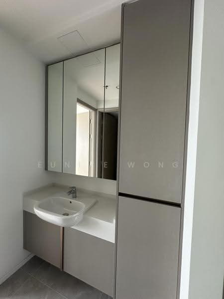 Kediaman Servis untuk Dijual di Skyline Embassy - Eunice Wong - Bathroom - PropertyGuru.com.my