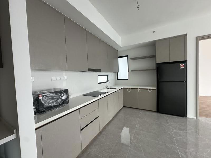 Kediaman Servis untuk Dijual di Skyline Embassy - Eunice Wong - Kitchen - PropertyGuru.com.my