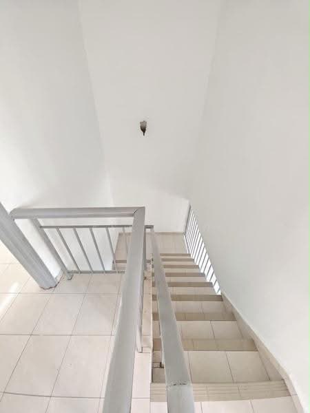 2-storey Terraced House for Sale in Taman Puteri Wangsa (Ulu Tiram) - Ask Hon - Corridor - PropertyGuru.com.my