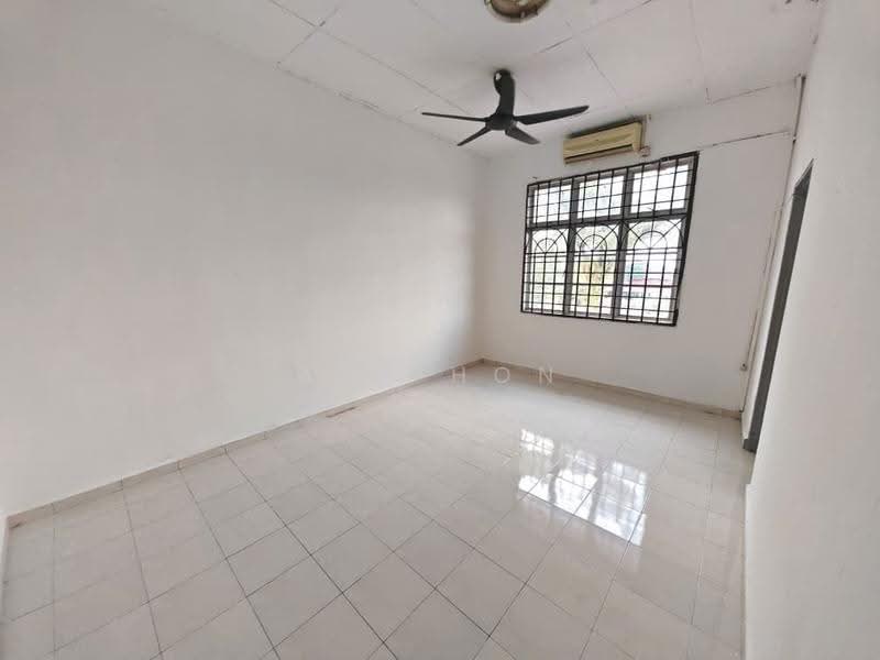 2-storey Terraced House for Sale in Taman Puteri Wangsa (Ulu Tiram) - Ask Hon - Interior - PropertyGuru.com.my