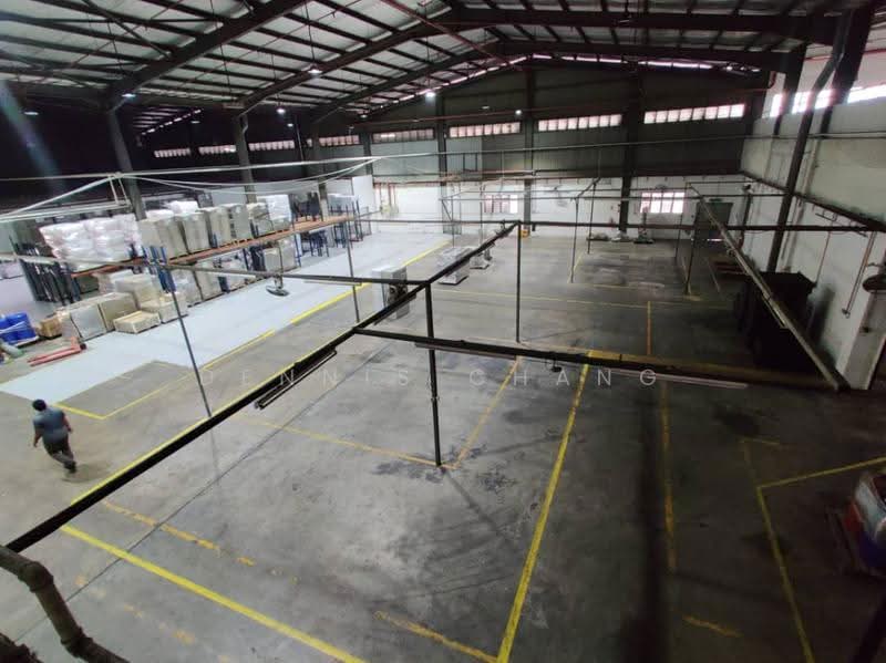 Kilang Berkembar untuk Dijual di Kawasan Perindustrian Bukit Serdang (Seri Kembangan) - Dennis Chang - Interior - PropertyGuru.com.my