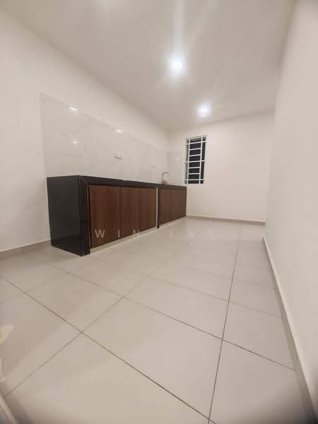 2-storey Terraced House for Sale in Taman Sri Muhibbah (Kulai) - Win Tan - Kitchen - PropertyGuru.com.my