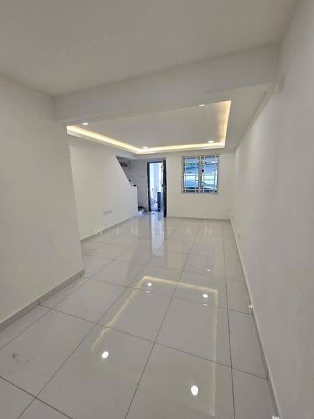 2-storey Terraced House for Sale in Taman Sri Muhibbah (Kulai) - Win Tan - Interior - PropertyGuru.com.my