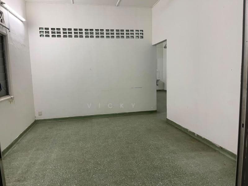 1-storey Terraced House for Sale in Taman Ehsan (Kepong) - Vicky . - Interior - PropertyGuru.com.my