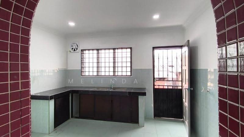 1-storey Terraced House for Sale in Taman Sri Skudai (Skudai) - Melinda Ee - Kitchen - PropertyGuru.com.my