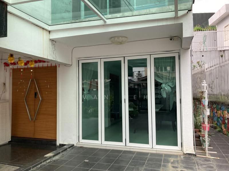 2-storey Terraced House for Rent in Batu Caves (Selangor) - Ivan Teh - Exterior - PropertyGuru.com.my