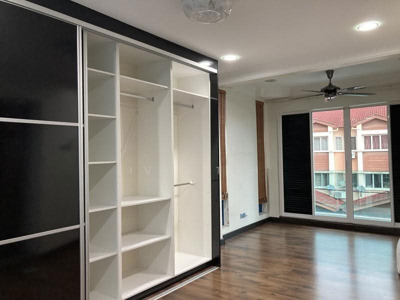 2-storey Terraced House for Rent in Batu Caves (Selangor) - Ivan Teh - Bedroom - PropertyGuru.com.my