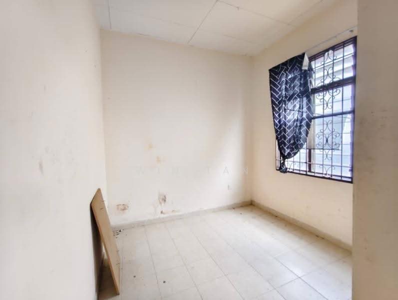 1-storey Terraced House for Sale in Bandar Indahpura (Kulai) - Win Tan - Interior - PropertyGuru.com.my