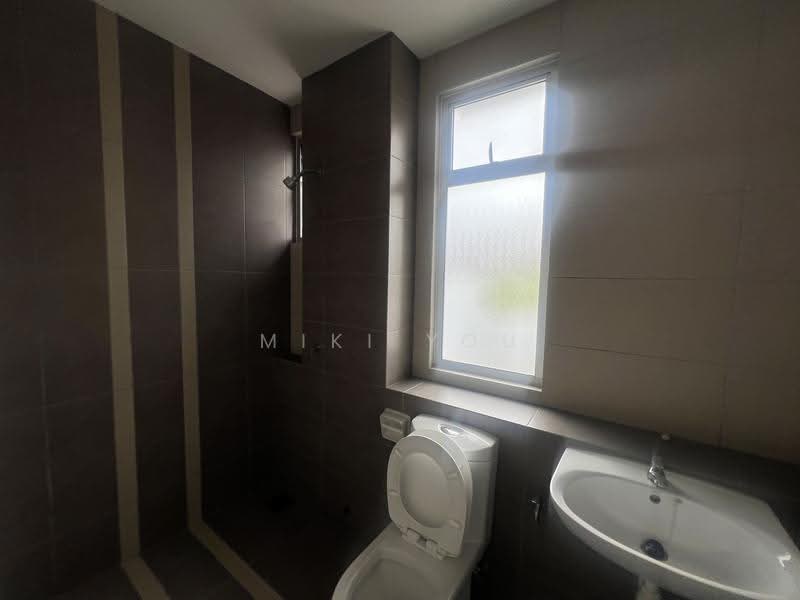 2-storey Terraced House for Sale in Bandar Rimbayu (Telok Panglima Garang) - Miki You - Bathroom - PropertyGuru.com.my