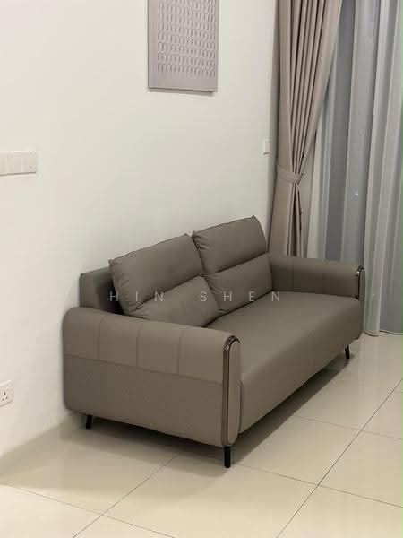 Kediaman Servis untuk Disewa di Sunway Velocity TWO - Hin Shen - Living Room - PropertyGuru.com.my