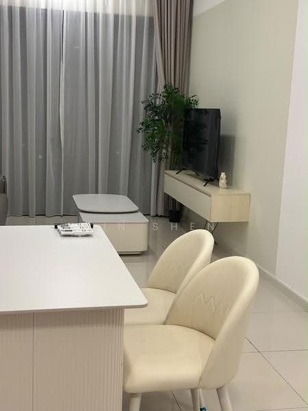 Kediaman Servis untuk Disewa di Sunway Velocity TWO - Hin Shen - Living Room - PropertyGuru.com.my