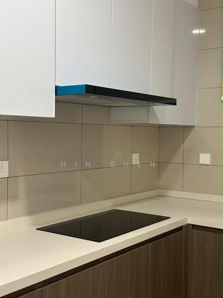 Kediaman Servis untuk Disewa di Sunway Velocity TWO - Hin Shen - Kitchen - PropertyGuru.com.my