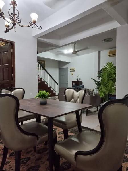 Townhouse for Sale in Jalan Klang Lama (Old Klang Road) (Kuala Lumpur) - Ahmad Zol - PropertyGuru.com.my