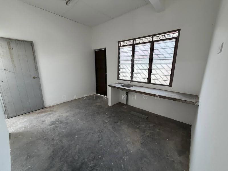 1-storey Terraced House for Sale in Sungai Siput (Perak) - Qazin Khoo - Interior - PropertyGuru.com.my