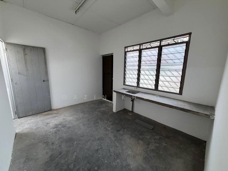 1-storey Terraced House for Sale in Sungai Siput (Perak) - Qazin Khoo - Interior - PropertyGuru.com.my