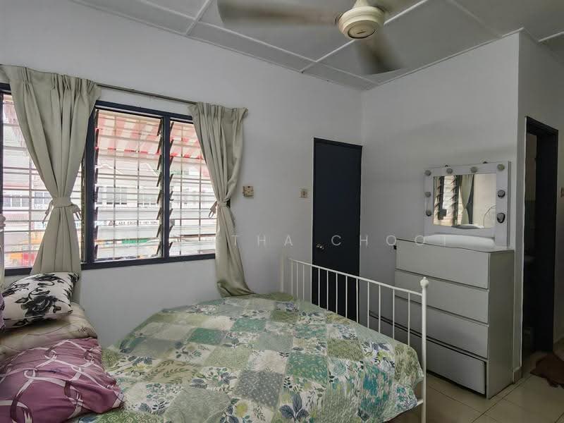 Rumah Teres 2-Tingkat untuk Disewa di SS19 (Subang Jaya) - Samantha Chooi - Bedroom - PropertyGuru.com.my