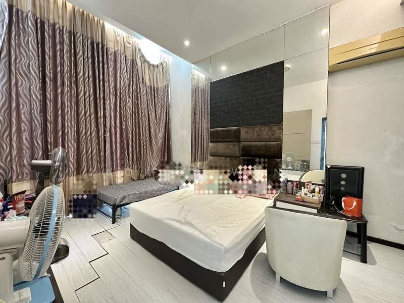 2-storey Terraced House for Sale in Taman Formosa Bundusan (Kota Kinabalu) - Jacklyn Wong - Bedroom - PropertyGuru.com.my