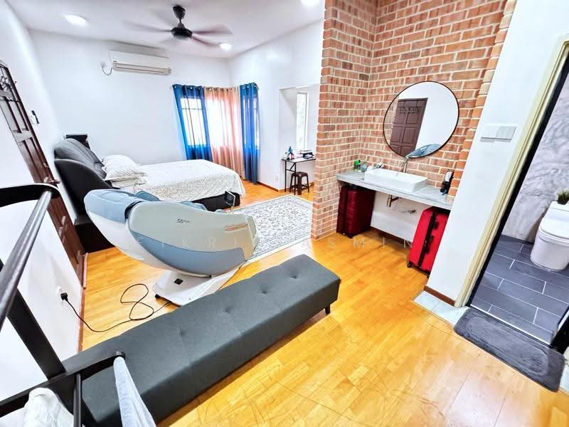 Semi-Detached House for Sale in Nilai Impian (Nilai) - Fikri Yasmin - Bedroom - PropertyGuru.com.my
