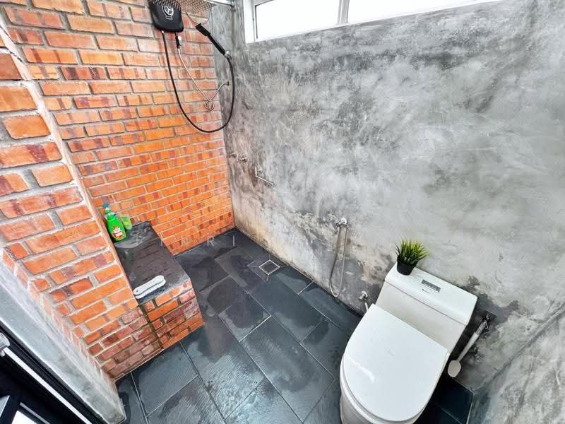 Semi-Detached House for Sale in Nilai Impian (Nilai) - Fikri Yasmin - Bathroom - PropertyGuru.com.my