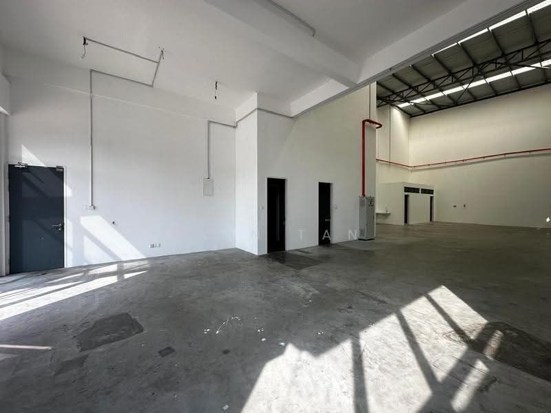 Factory for Rent in Eco Business Park 2 Senai (Senai) - Ryan Tan - Interior - PropertyGuru.com.my