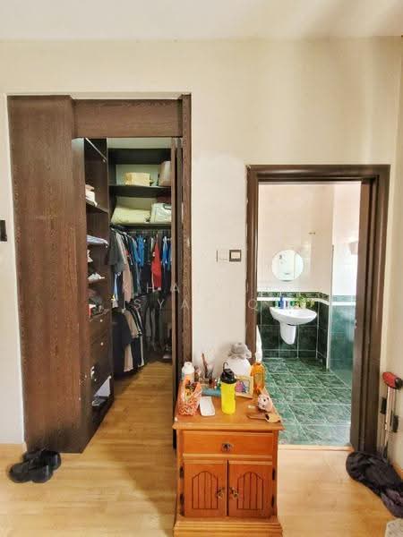 Semi-Detached House for Sale in Damansara Legenda (Petaling Jaya) - Khairul Syafiq - Bathroom - PropertyGuru.com.my