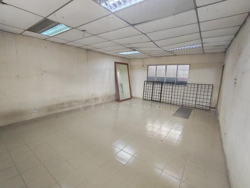 Factory for Rent in Taman Perindustrian Puchong Utama (Puchong) - Eric Foo - Interior - PropertyGuru.com.my