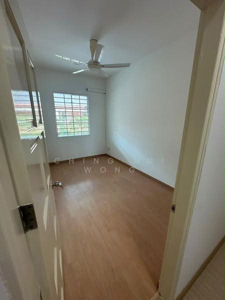 2.5-storey Terraced House for Sale in Taman Bukit Sepangar (Kota Kinabalu) - Ching Hui Wong - Interior - PropertyGuru.com.my