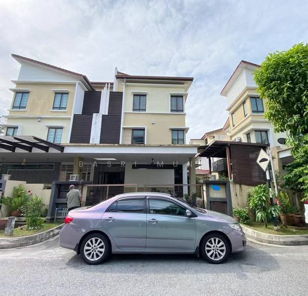 Semi-Detached House for Sale in Taman Tropika 2 (Kajang) - Basri Munir - Exterior - PropertyGuru.com.my