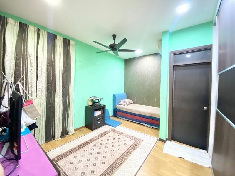 Semi-Detached House for Sale in Taman Tropika 2 (Kajang) - Basri Munir - Bedroom - PropertyGuru.com.my
