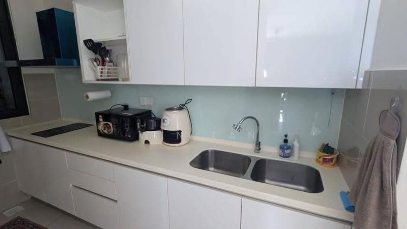 Service Residence for Rent at 8Scape Residence @ Sutera - Win Tan - Kitchen - PropertyGuru.com.my