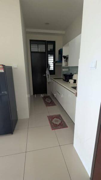 Service Residence for Rent at 8Scape Residence @ Sutera - Win Tan - Kitchen - PropertyGuru.com.my