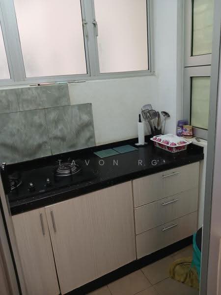 Service Residence for Rent at Saville @ Kajang - Tavon RG - Kitchen - PropertyGuru.com.my