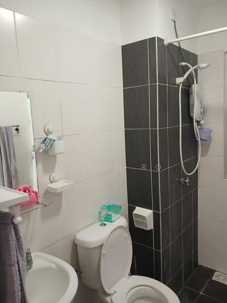 Service Residence for Rent at Saville @ Kajang - Tavon RG - Bathroom - PropertyGuru.com.my
