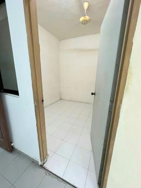 2-storey Terraced House for Sale in Taman Sri Bahagia (Tampoi) - Daniel Yong - Interior - PropertyGuru.com.my