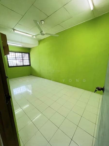 2-storey Terraced House for Sale in Taman Sri Bahagia (Tampoi) - Daniel Yong - Interior - PropertyGuru.com.my