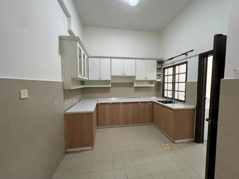 Rumah Teres untuk Disewa di Desa Sri Hartamas (Sri Hartamas) - Vincent Loon - Kitchen - PropertyGuru.com.my