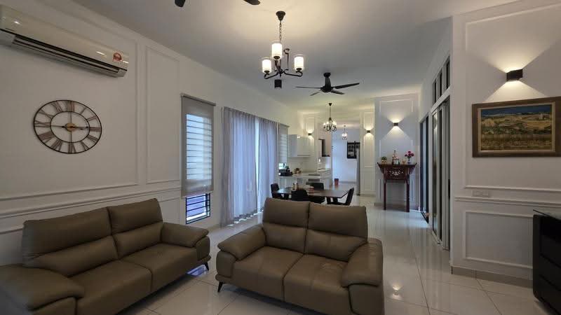 Rumah Berkembar untuk Dijual di Telok Panglima Garang (Selangor) - J J - PropertyGuru.com.my