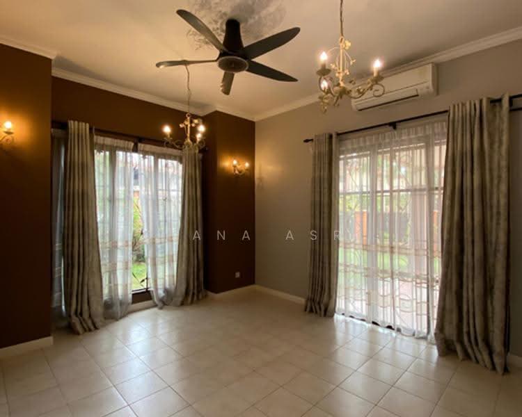 2-storey Terraced House for Rent in Bukit Jelutong (Shah Alam) - Dyana Asri - Living Room - PropertyGuru.com.my
