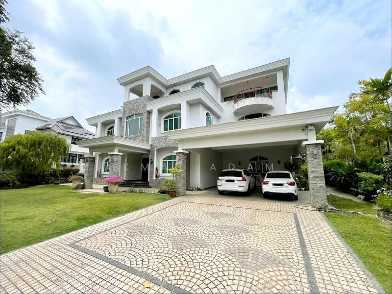 Bungalow House for Sale in SS19 (Subang Jaya) - Akmal Adam - Exterior - PropertyGuru.com.my