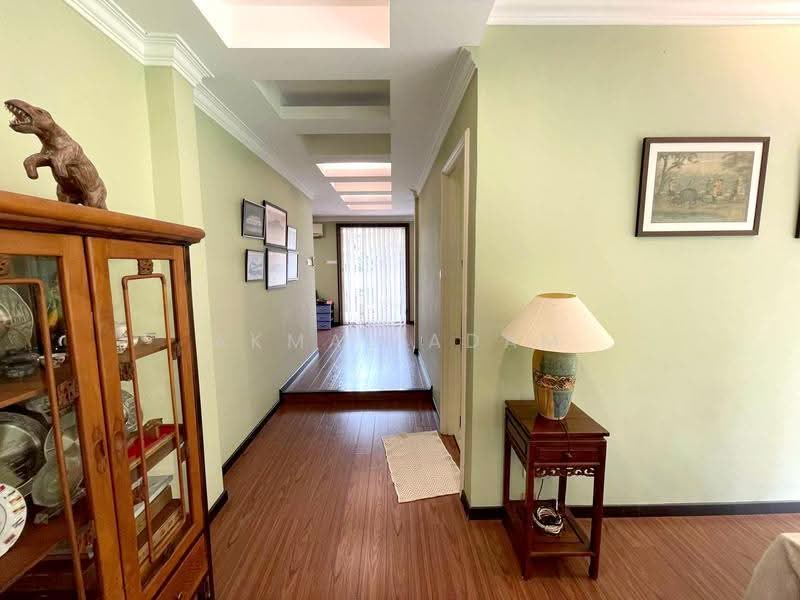 Bungalow House for Sale in SS19 (Subang Jaya) - Akmal Adam - Corridor - PropertyGuru.com.my
