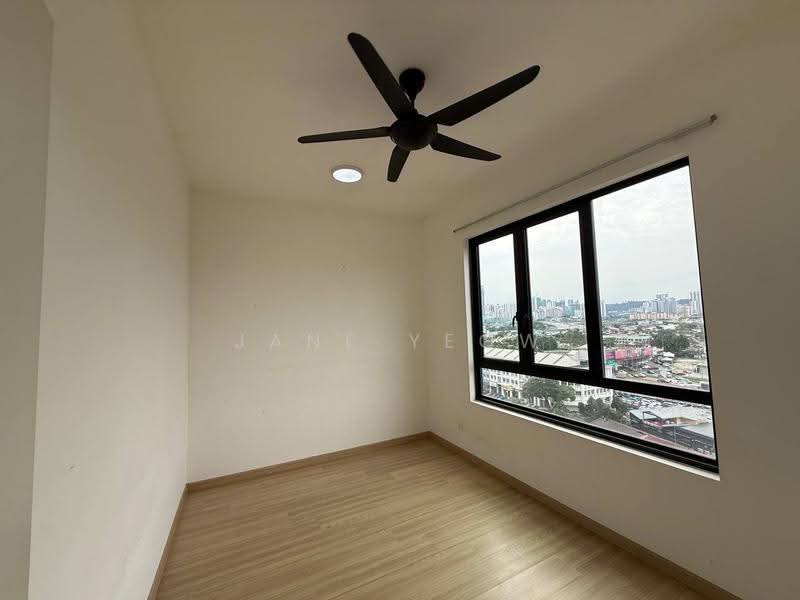 Kediaman Servis untuk Disewa di Tuan Residency - Jane Yeow - View - PropertyGuru.com.my