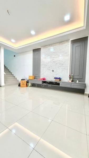 Rumah Kluster untuk Dijual di Kota Masai (Pasir Gudang) - Ee Fong Toh - Living Room - PropertyGuru.com.my